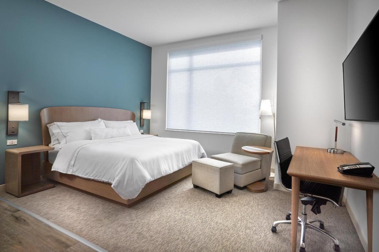 Отель Element Edmonton West Экстерьер фото