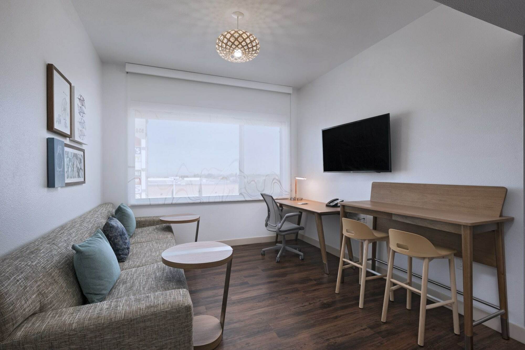 Отель Element Edmonton West Экстерьер фото